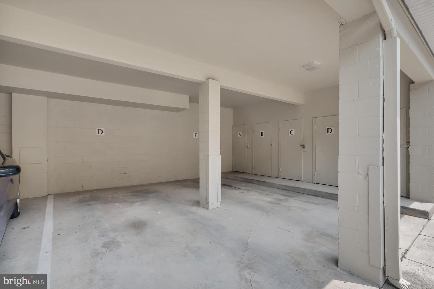 7900 SAN LEANDRO PL #117D, ALEXANDRIA, Virginia 22309, 2 Bedrooms Bedrooms, ,1 BathroomBathrooms,Residential,For sale,7900 SAN LEANDRO PL #117D,VAFX2246154 MLS # VAFX2246154