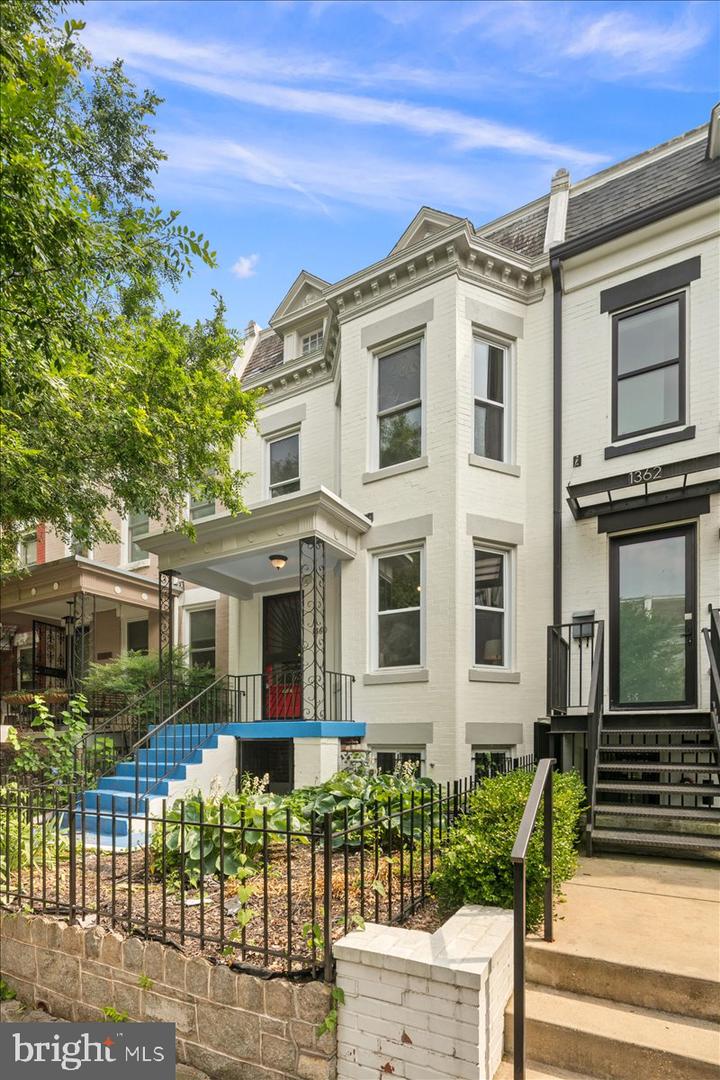 1360 PERRY PL NW, WASHINGTON, District Of Columbia 20010, 3 Bedrooms Bedrooms, ,3 BathroomsBathrooms,Residential,For sale,1360 PERRY PL NW,DCDC2204670 MLS # DCDC2204670