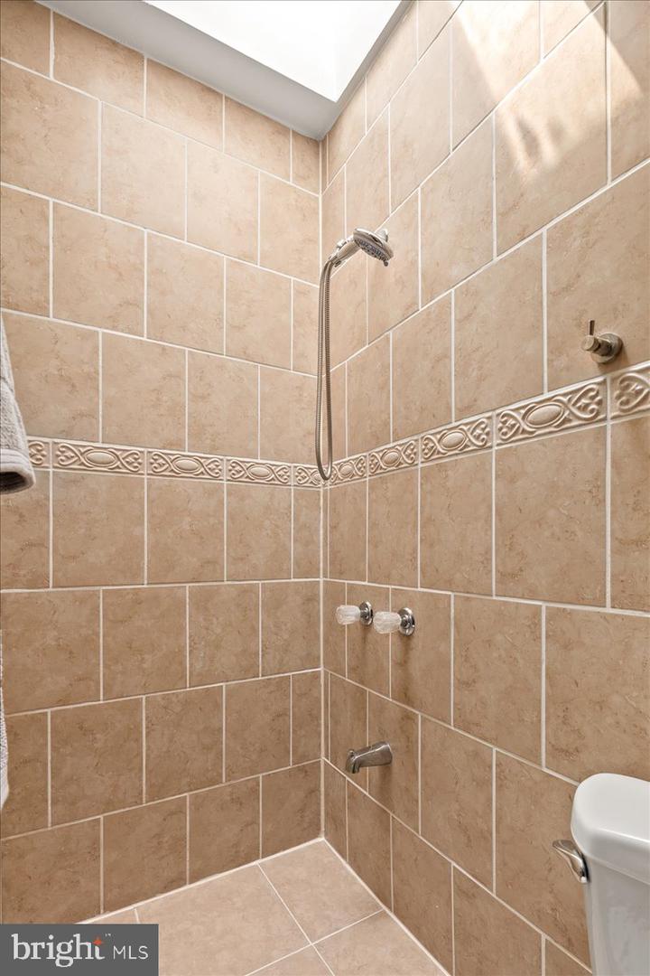 1360 PERRY PL NW, WASHINGTON, District Of Columbia 20010, 3 Bedrooms Bedrooms, ,3 BathroomsBathrooms,Residential,For sale,1360 PERRY PL NW,DCDC2204670 MLS # DCDC2204670