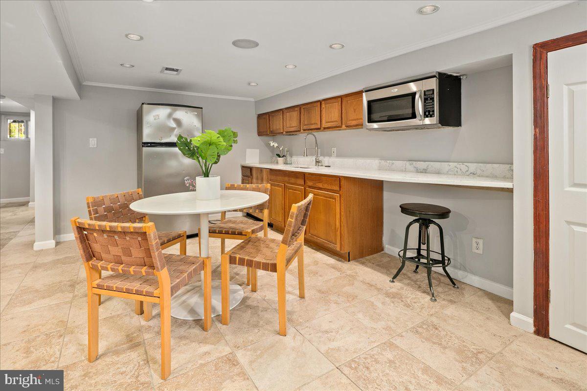 1360 PERRY PL NW, WASHINGTON, District Of Columbia 20010, 3 Bedrooms Bedrooms, ,3 BathroomsBathrooms,Residential,For sale,1360 PERRY PL NW,DCDC2204670 MLS # DCDC2204670