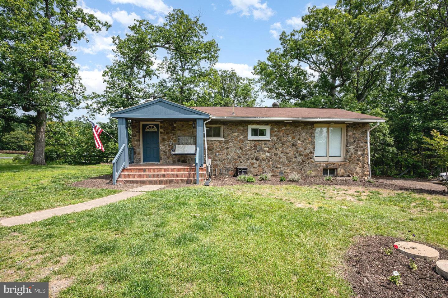 3913 JAMES MADISON HWY, HAYMARKET, Virginia 20169, 3 Bedrooms Bedrooms, ,1 BathroomBathrooms,Residential,For sale,3913 JAMES MADISON HWY,VAPW2096598 MLS # VAPW2096598