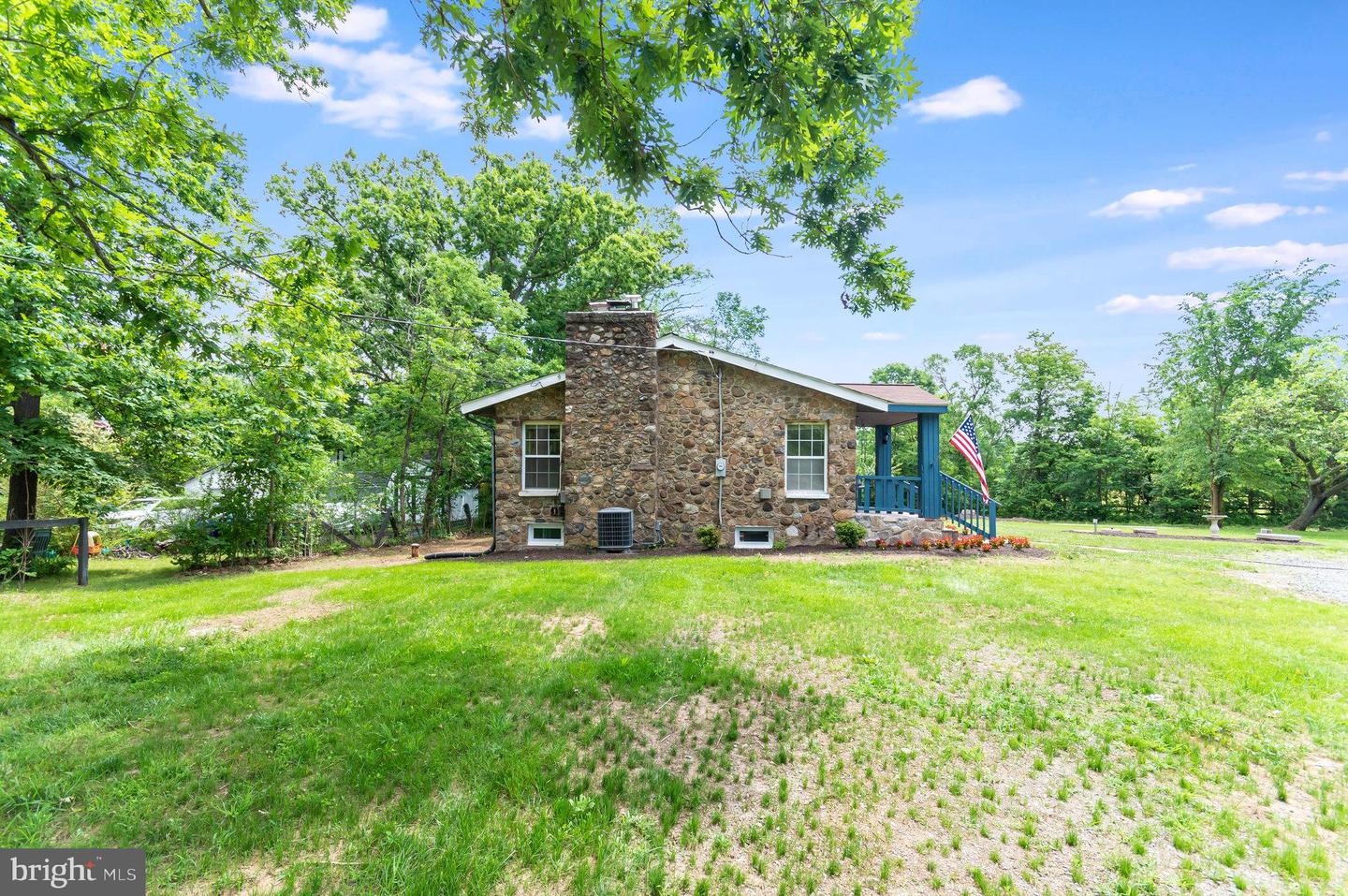 3913 JAMES MADISON HWY, HAYMARKET, Virginia 20169, 3 Bedrooms Bedrooms, ,1 BathroomBathrooms,Residential,For sale,3913 JAMES MADISON HWY,VAPW2096598 MLS # VAPW2096598