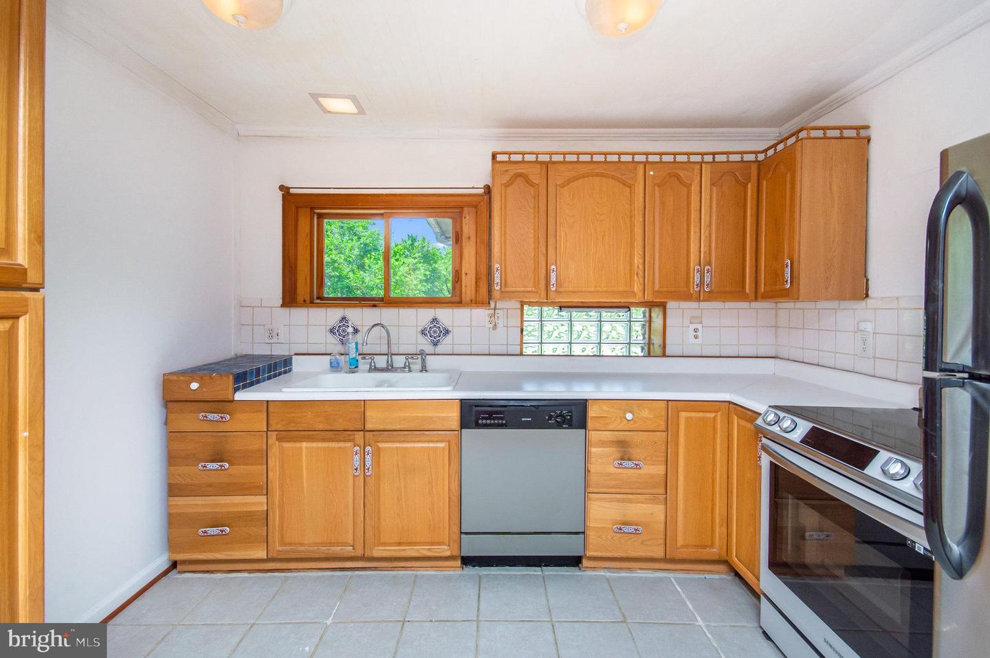 3913 JAMES MADISON HWY, HAYMARKET, Virginia 20169, 3 Bedrooms Bedrooms, ,1 BathroomBathrooms,Residential,For sale,3913 JAMES MADISON HWY,VAPW2096598 MLS # VAPW2096598