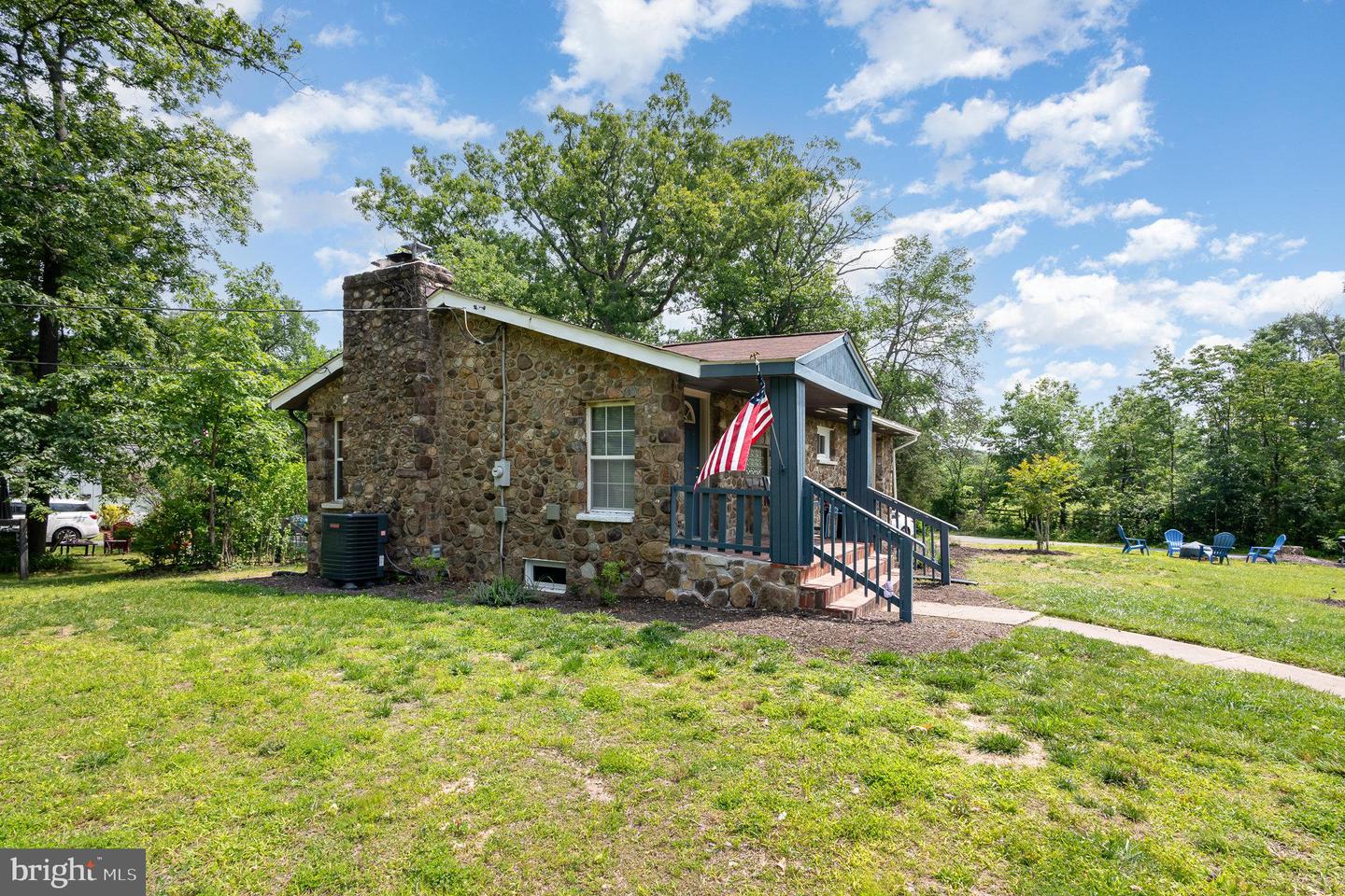 3913 JAMES MADISON HWY, HAYMARKET, Virginia 20169, 3 Bedrooms Bedrooms, ,1 BathroomBathrooms,Residential,For sale,3913 JAMES MADISON HWY,VAPW2096598 MLS # VAPW2096598