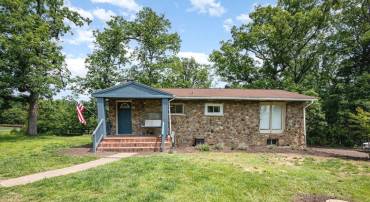 3913 JAMES MADISON HWY, HAYMARKET, Virginia 20169, 3 Bedrooms Bedrooms, ,1 BathroomBathrooms,Residential,For sale,3913 JAMES MADISON HWY,VAPW2096598 MLS # VAPW2096598