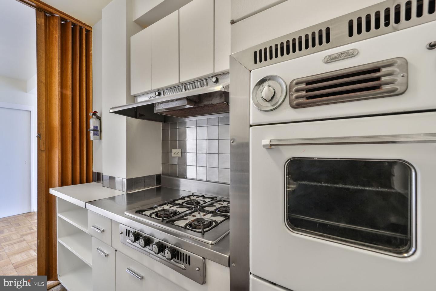 2475 VIRGINIA AVE NW #615, WASHINGTON, District Of Columbia 20037, 1 Bedroom Bedrooms, ,1 BathroomBathrooms,Residential,For sale,2475 VIRGINIA AVE NW #615,DCDC2204720 MLS # DCDC2204720