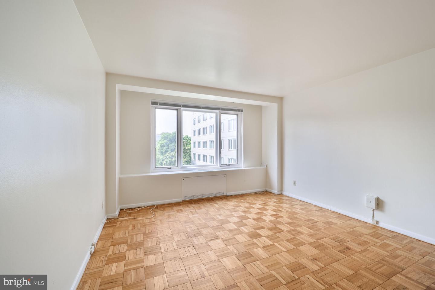2475 VIRGINIA AVE NW #615, WASHINGTON, District Of Columbia 20037, 1 Bedroom Bedrooms, ,1 BathroomBathrooms,Residential,For sale,2475 VIRGINIA AVE NW #615,DCDC2204720 MLS # DCDC2204720