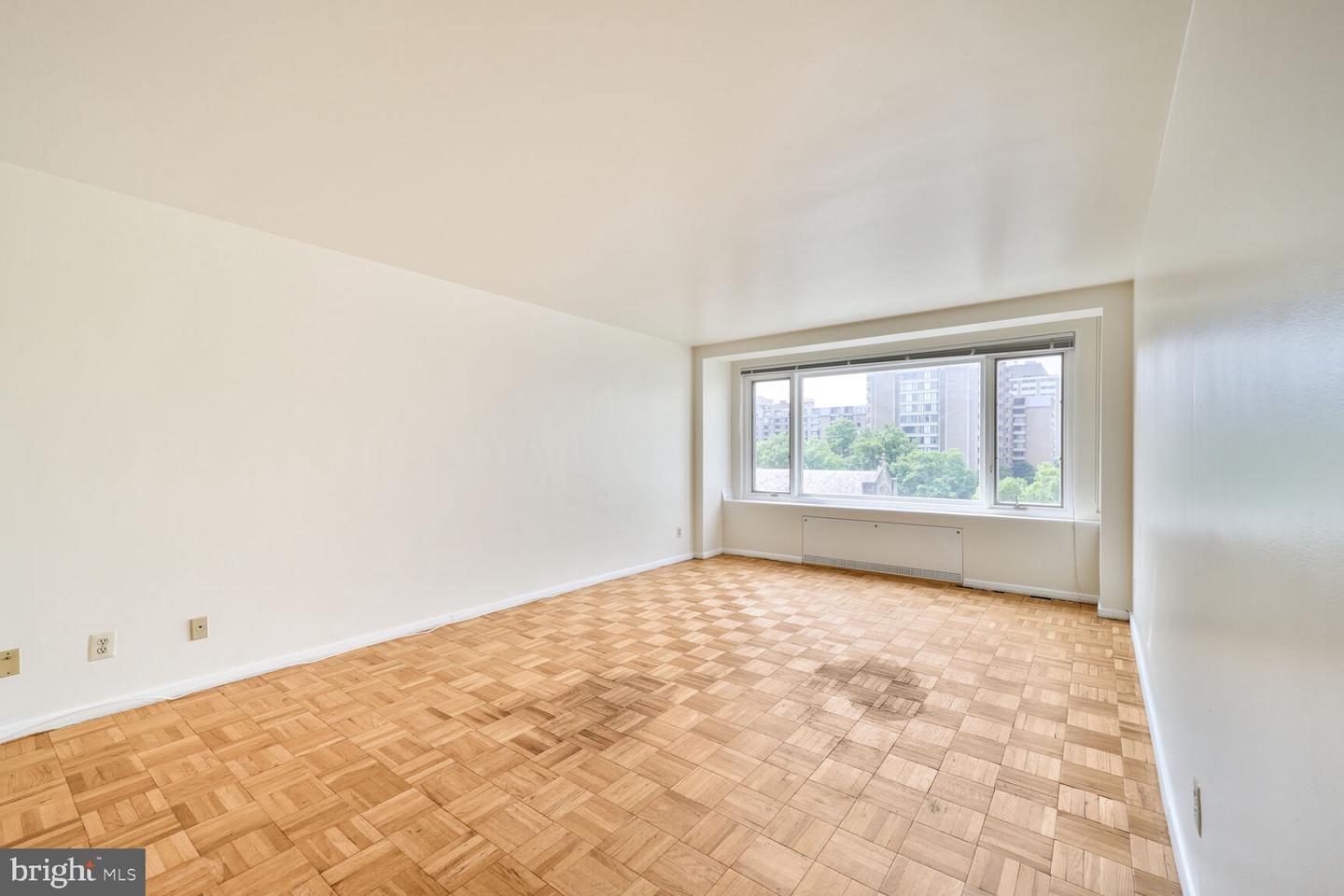 2475 VIRGINIA AVE NW #615, WASHINGTON, District Of Columbia 20037, 1 Bedroom Bedrooms, ,1 BathroomBathrooms,Residential,For sale,2475 VIRGINIA AVE NW #615,DCDC2204720 MLS # DCDC2204720