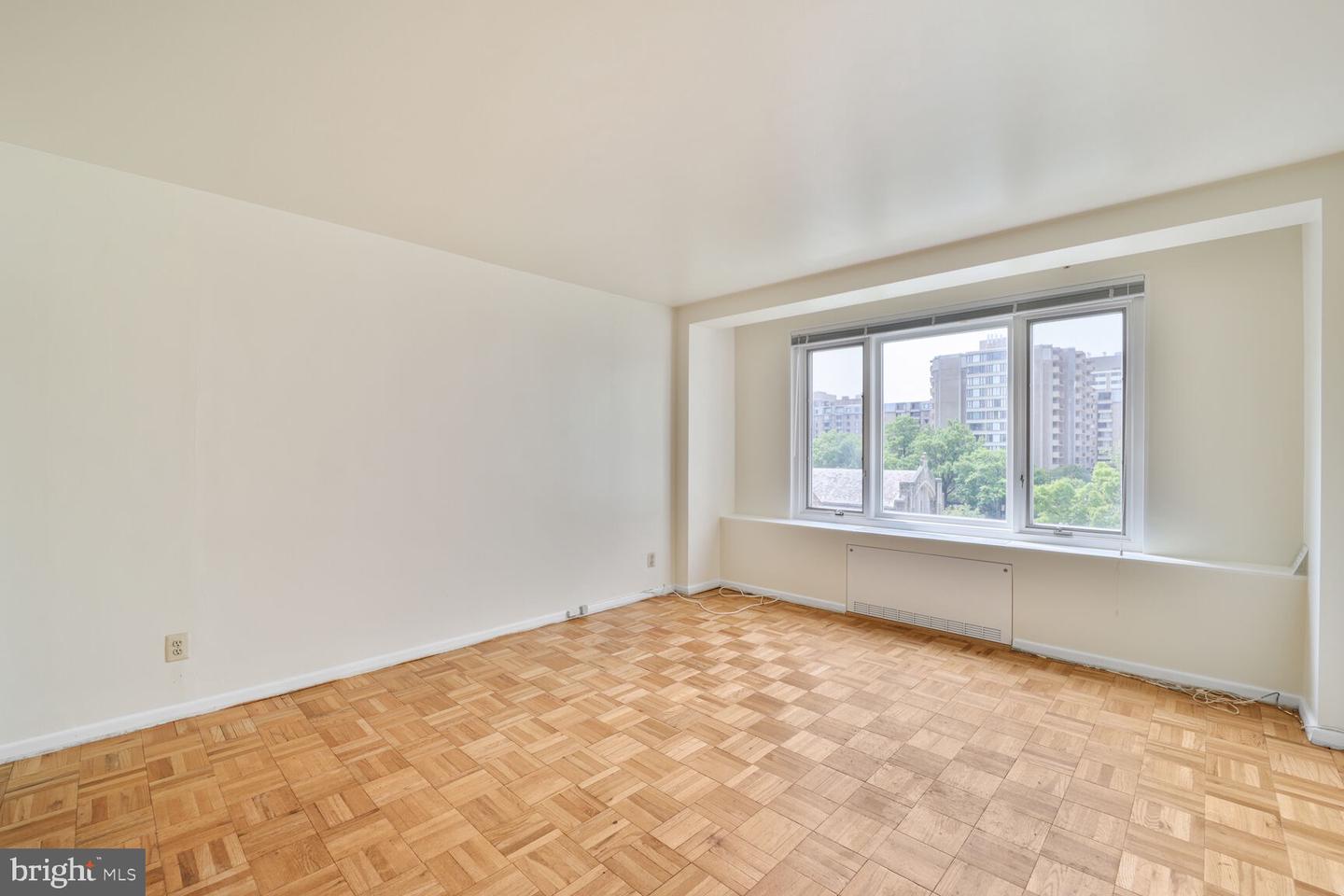 2475 VIRGINIA AVE NW #615, WASHINGTON, District Of Columbia 20037, 1 Bedroom Bedrooms, ,1 BathroomBathrooms,Residential,For sale,2475 VIRGINIA AVE NW #615,DCDC2204720 MLS # DCDC2204720