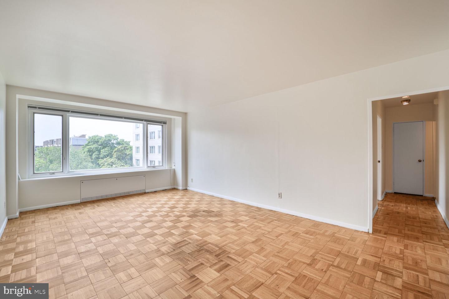 2475 VIRGINIA AVE NW #615, WASHINGTON, District Of Columbia 20037, 1 Bedroom Bedrooms, ,1 BathroomBathrooms,Residential,For sale,2475 VIRGINIA AVE NW #615,DCDC2204720 MLS # DCDC2204720