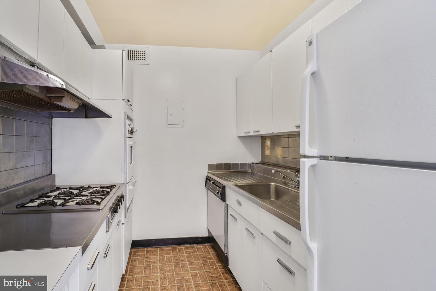 2475 VIRGINIA AVE NW #615, WASHINGTON, District Of Columbia 20037, 1 Bedroom Bedrooms, ,1 BathroomBathrooms,Residential,For sale,2475 VIRGINIA AVE NW #615,DCDC2204720 MLS # DCDC2204720