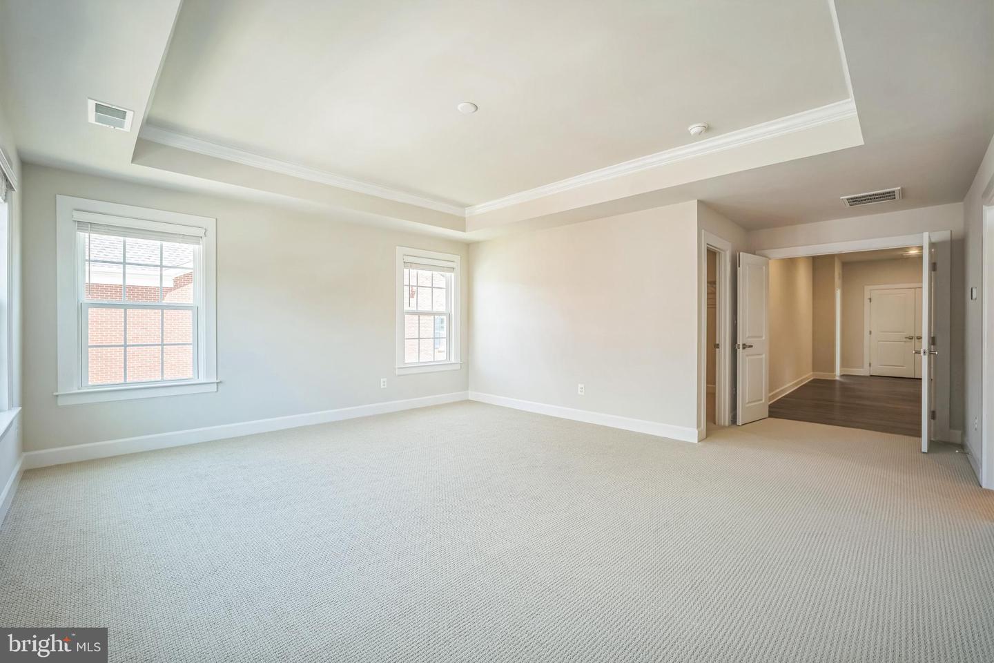 10606 CEDAR AVE, FAIRFAX, Virginia 22030, 6 Bedrooms Bedrooms, ,6 BathroomsBathrooms,Residential,For sale,10606 CEDAR AVE,VAFC2006436 MLS # VAFC2006436