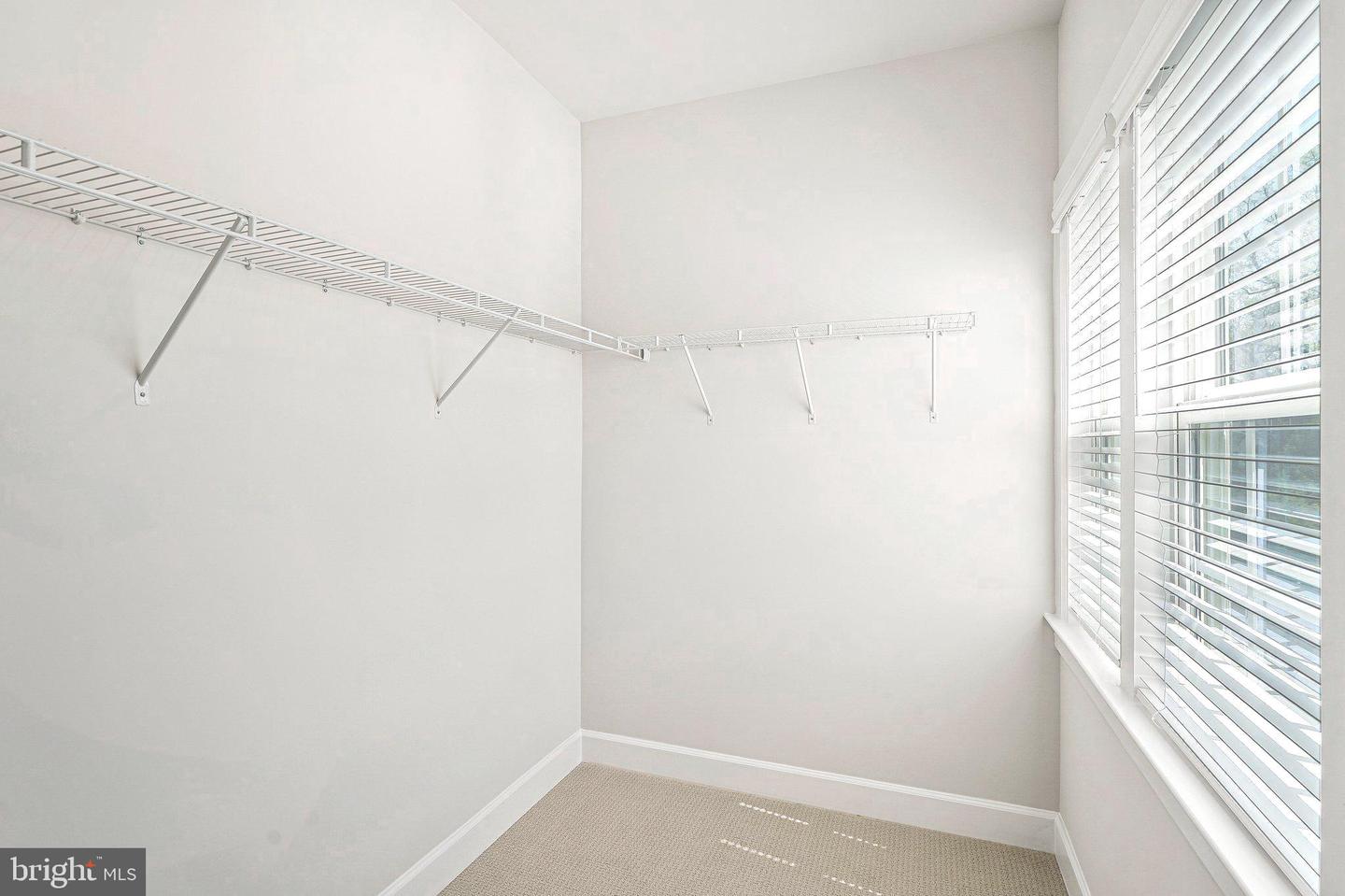 10606 CEDAR AVE, FAIRFAX, Virginia 22030, 6 Bedrooms Bedrooms, ,6 BathroomsBathrooms,Residential,For sale,10606 CEDAR AVE,VAFC2006436 MLS # VAFC2006436