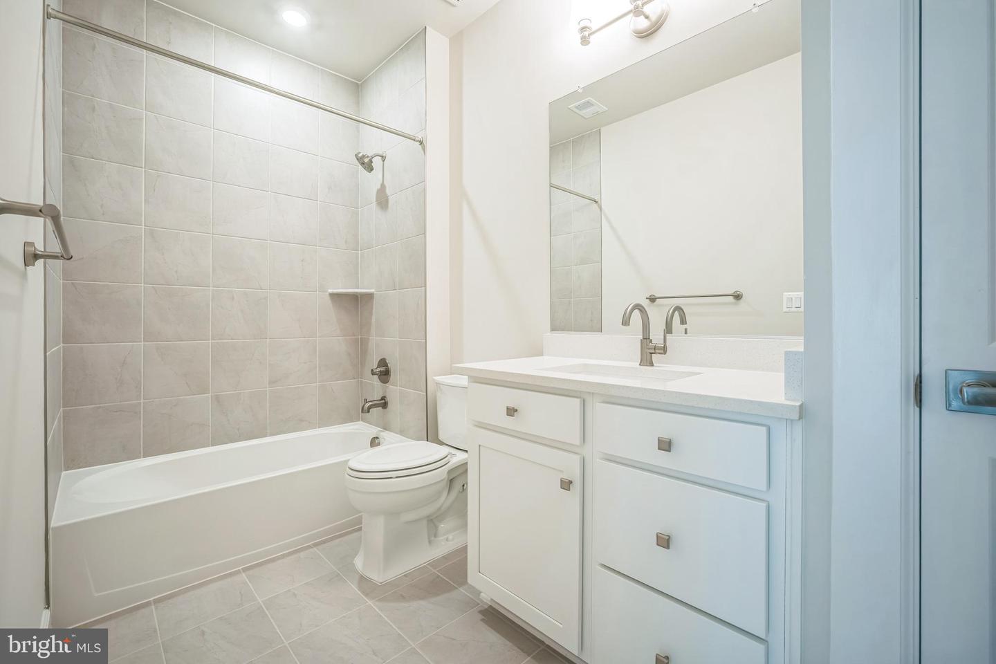 10606 CEDAR AVE, FAIRFAX, Virginia 22030, 6 Bedrooms Bedrooms, ,6 BathroomsBathrooms,Residential,For sale,10606 CEDAR AVE,VAFC2006436 MLS # VAFC2006436