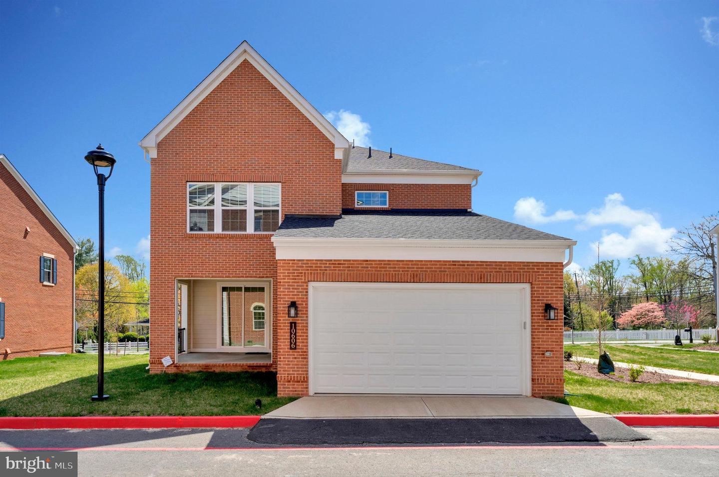 10606 CEDAR AVE, FAIRFAX, Virginia 22030, 6 Bedrooms Bedrooms, ,6 BathroomsBathrooms,Residential,For sale,10606 CEDAR AVE,VAFC2006436 MLS # VAFC2006436
