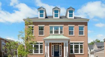 10606 CEDAR AVE, FAIRFAX, Virginia 22030, 6 Bedrooms Bedrooms, ,6 BathroomsBathrooms,Residential,For sale,10606 CEDAR AVE,VAFC2006436 MLS # VAFC2006436