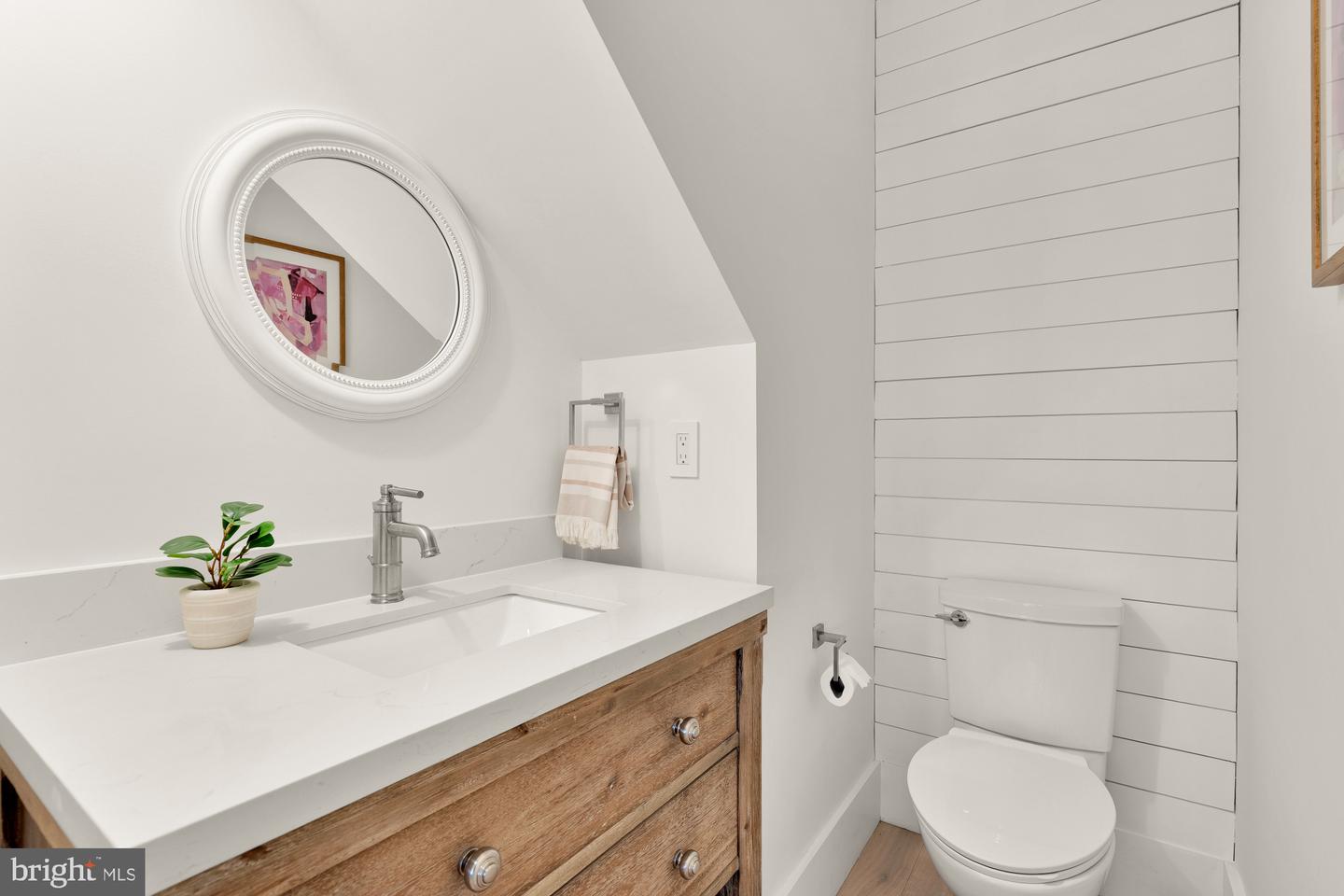 118 THOMAS ST NW #1, WASHINGTON, District Of Columbia 20001, 3 Bedrooms Bedrooms, ,2 BathroomsBathrooms,Residential,For sale,118 THOMAS ST NW #1,DCDC2204748 MLS # DCDC2204748