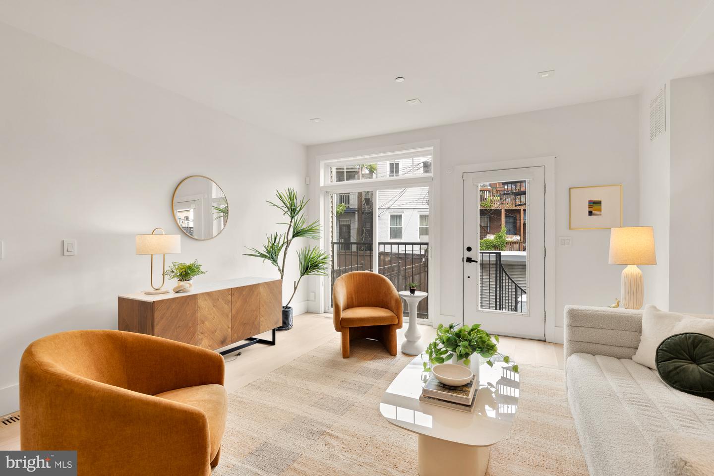 118 THOMAS ST NW #1, WASHINGTON, District Of Columbia 20001, 3 Bedrooms Bedrooms, ,2 BathroomsBathrooms,Residential,For sale,118 THOMAS ST NW #1,DCDC2204748 MLS # DCDC2204748