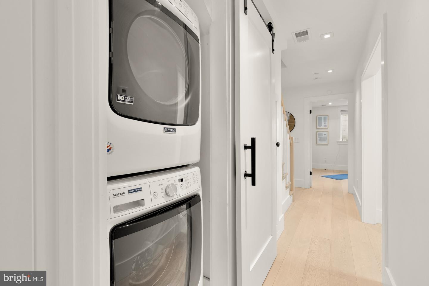 118 THOMAS ST NW #1, WASHINGTON, District Of Columbia 20001, 3 Bedrooms Bedrooms, ,2 BathroomsBathrooms,Residential,For sale,118 THOMAS ST NW #1,DCDC2204748 MLS # DCDC2204748