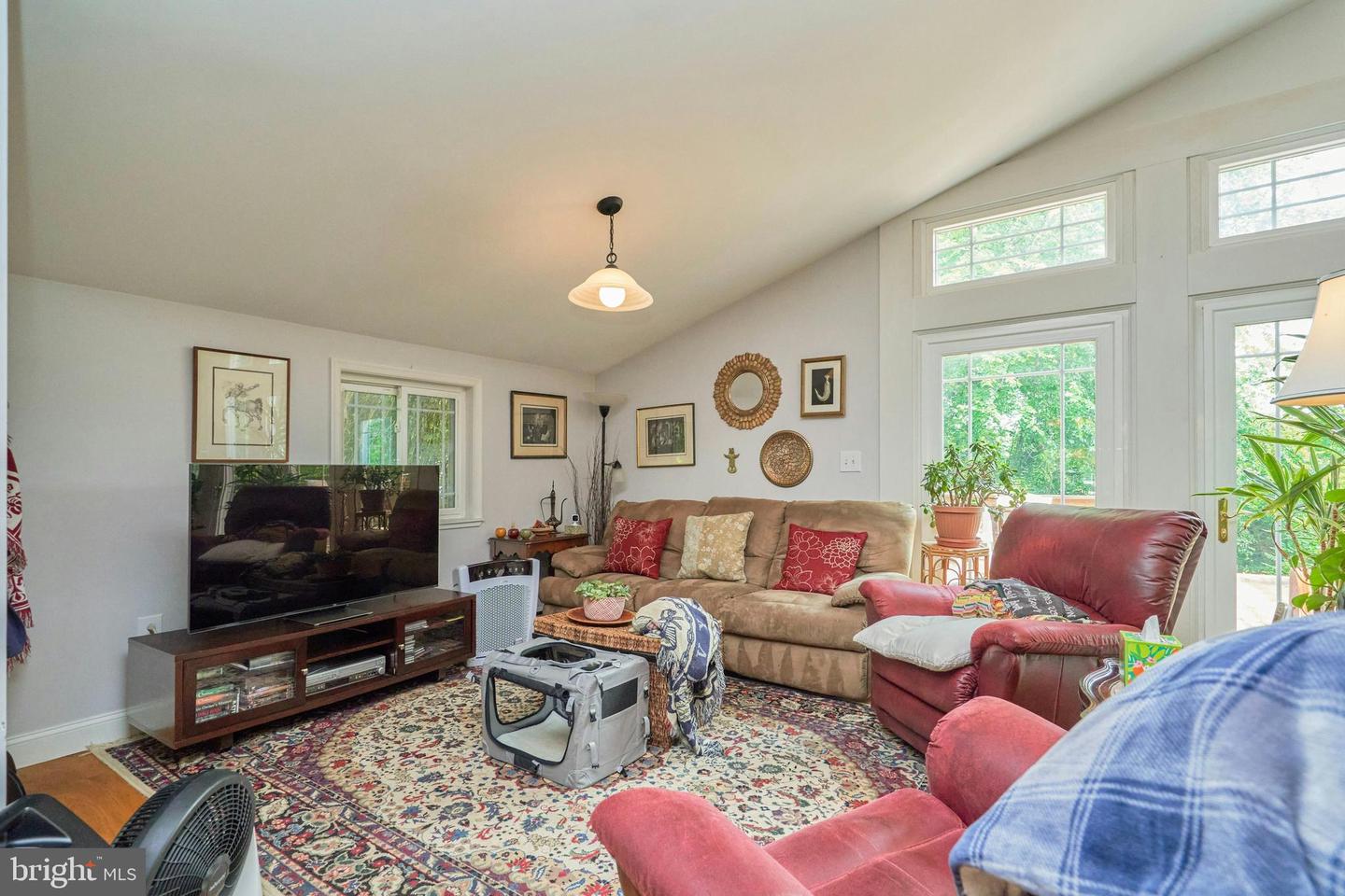 4757 POMPONIO PL, ANNANDALE, Virginia 22003, 5 Bedrooms Bedrooms, ,4 BathroomsBathrooms,Residential,For sale,4757 POMPONIO PL,VAFX2246302 MLS # VAFX2246302