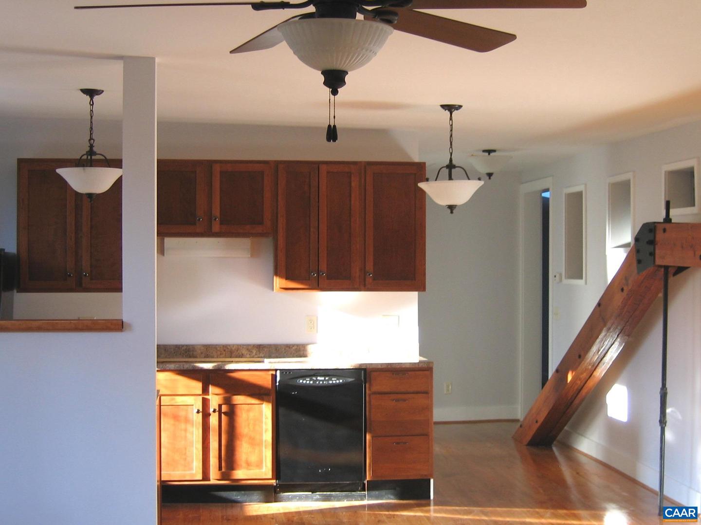 475 VALLEY ST, SCOTTSVILLE, Virginia 24590, 4 Bedrooms Bedrooms, ,4 BathroomsBathrooms,Residential,For sale,475 VALLEY ST,665514 MLS # 665514