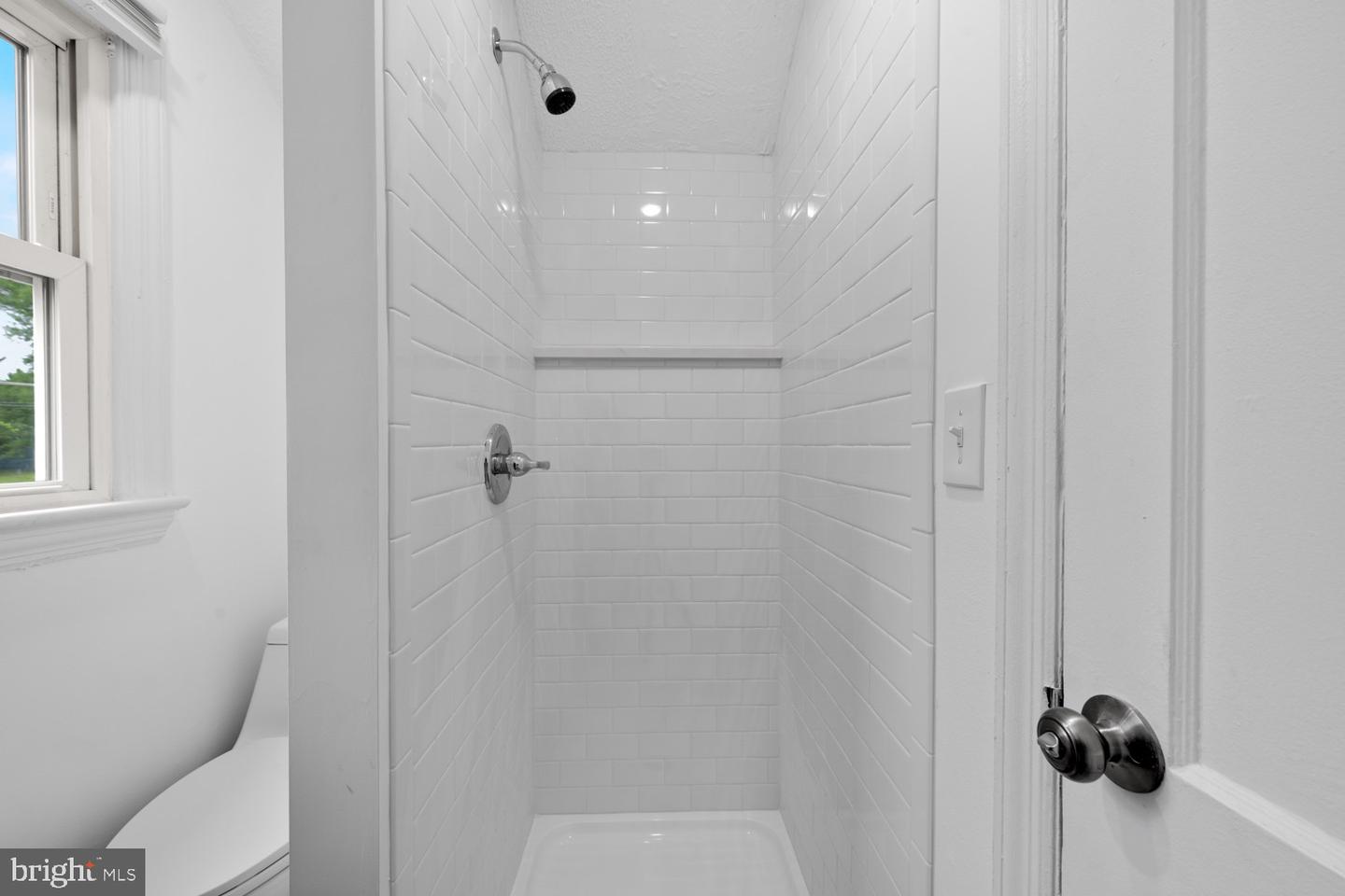 6604 CAVALIER DR, ALEXANDRIA, Virginia 22307, 4 Bedrooms Bedrooms, ,3 BathroomsBathrooms,Residential,For sale,6604 CAVALIER DR,VAFX2246308 MLS # VAFX2246308