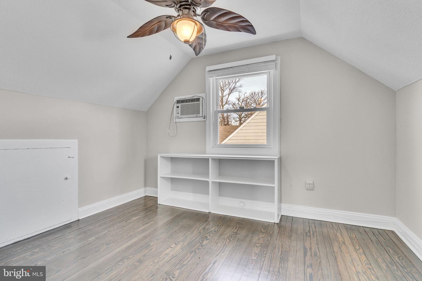 6604 CAVALIER DR, ALEXANDRIA, Virginia 22307, 4 Bedrooms Bedrooms, ,3 BathroomsBathrooms,Residential,For sale,6604 CAVALIER DR,VAFX2246308 MLS # VAFX2246308