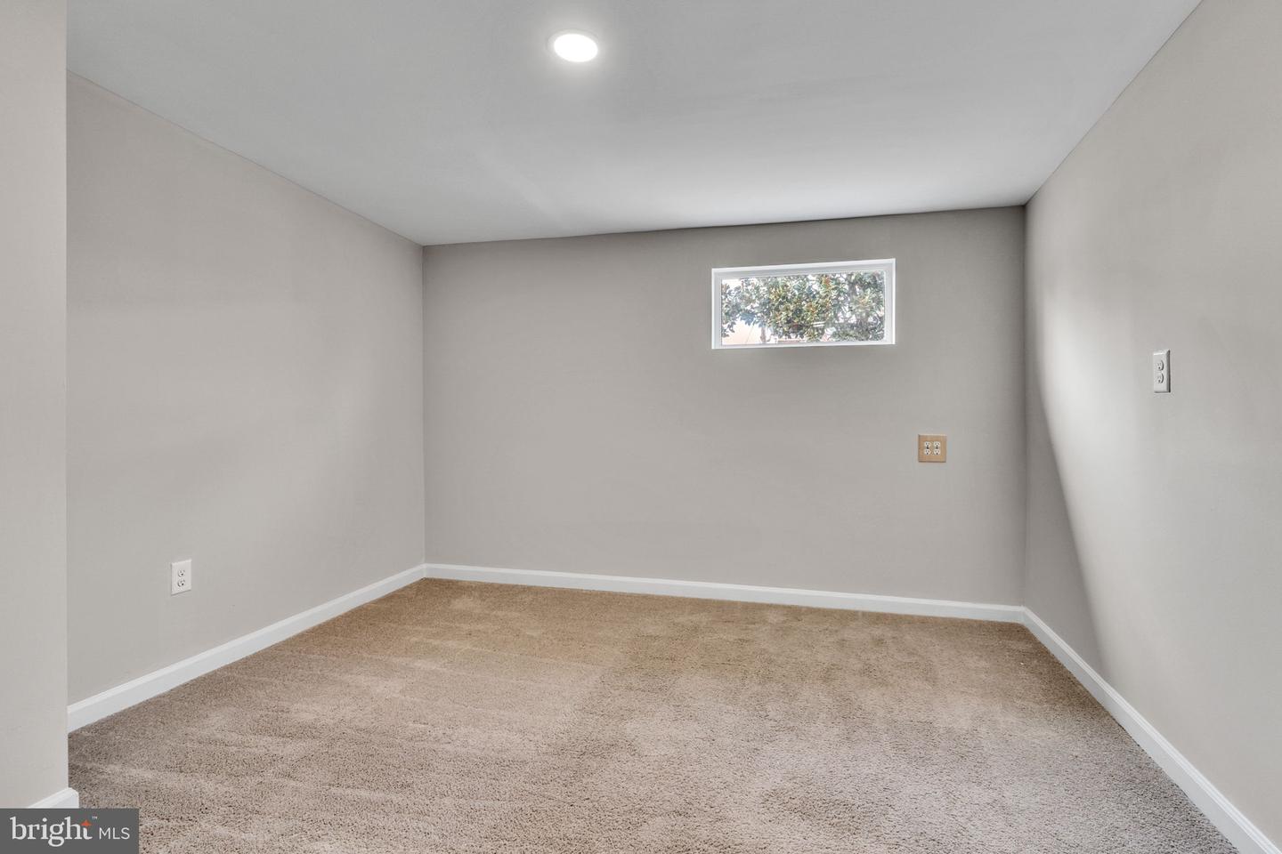 6604 CAVALIER DR, ALEXANDRIA, Virginia 22307, 4 Bedrooms Bedrooms, ,3 BathroomsBathrooms,Residential,For sale,6604 CAVALIER DR,VAFX2246308 MLS # VAFX2246308