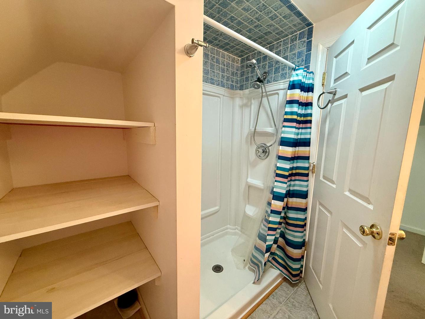 241 LEVELFIELDS LN, LANCASTER, Virginia 22503, 3 Bedrooms Bedrooms, 6 Rooms Rooms,2 BathroomsBathrooms,Residential,For sale,241 LEVELFIELDS LN,VALV2000832 MLS # VALV2000832