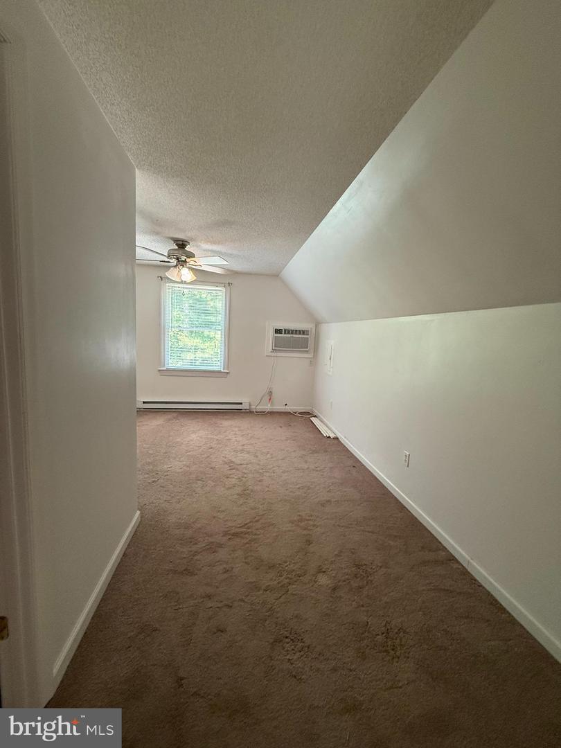 241 LEVELFIELDS LN, LANCASTER, Virginia 22503, 3 Bedrooms Bedrooms, 6 Rooms Rooms,2 BathroomsBathrooms,Residential,For sale,241 LEVELFIELDS LN,VALV2000832 MLS # VALV2000832