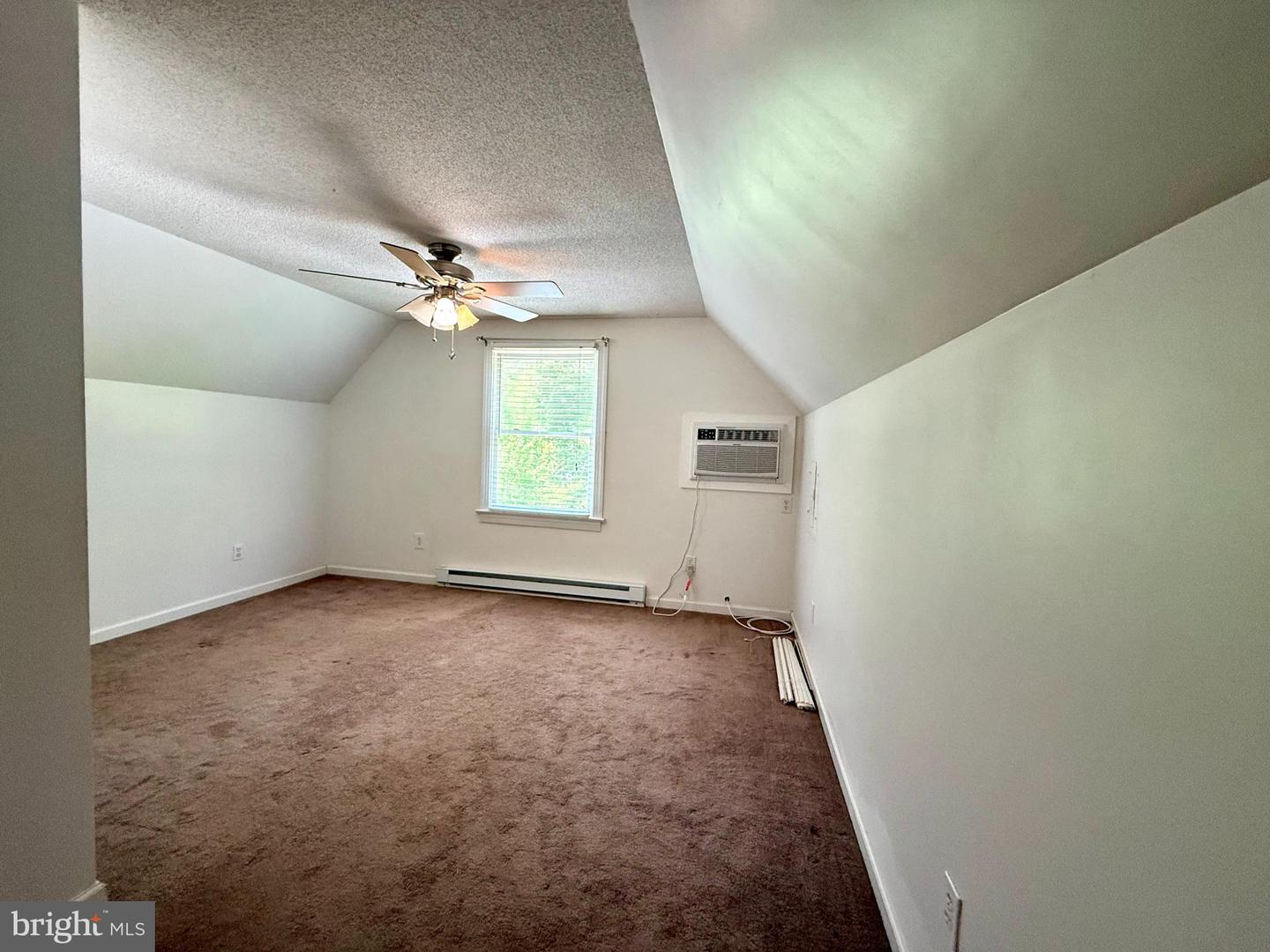 241 LEVELFIELDS LN, LANCASTER, Virginia 22503, 3 Bedrooms Bedrooms, 6 Rooms Rooms,2 BathroomsBathrooms,Residential,For sale,241 LEVELFIELDS LN,VALV2000832 MLS # VALV2000832