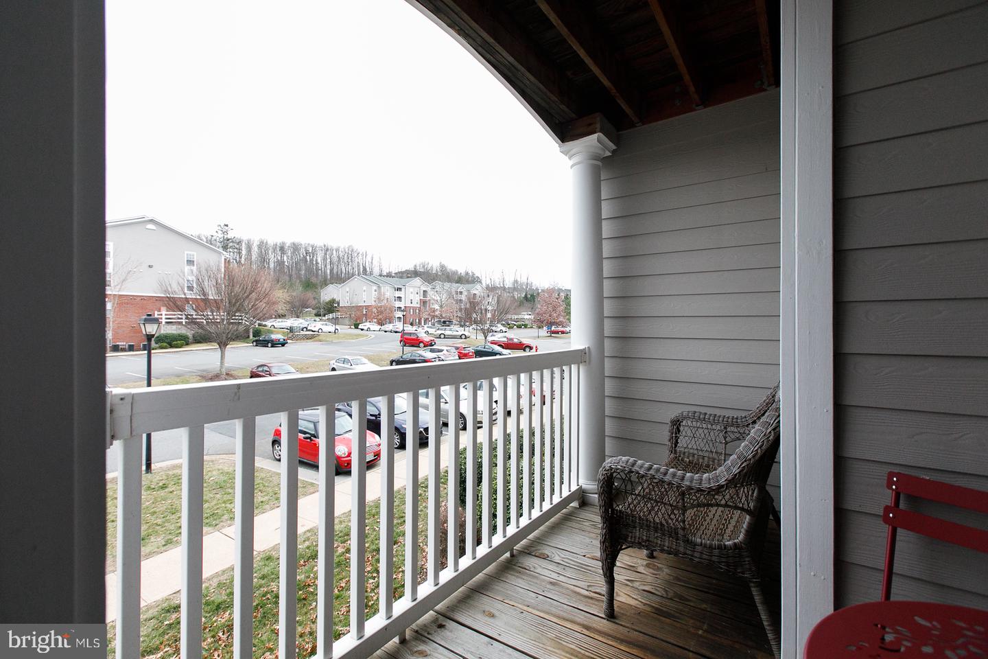 135 YELLOWSTONE DR #301, CHARLOTTESVILLE, Virginia 22903, 3 Bedrooms Bedrooms, ,3 BathroomsBathrooms,Residential,For sale,135 YELLOWSTONE DR #301,VAAB2001012 MLS # VAAB2001012