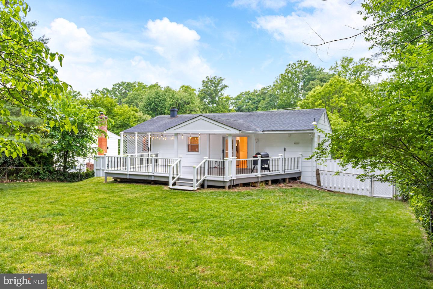 109 PATRICK ST SE, VIENNA, Virginia 22180, 5 Bedrooms Bedrooms, ,3 BathroomsBathrooms,Residential,For sale,109 PATRICK ST SE,VAFX2246320 MLS # VAFX2246320