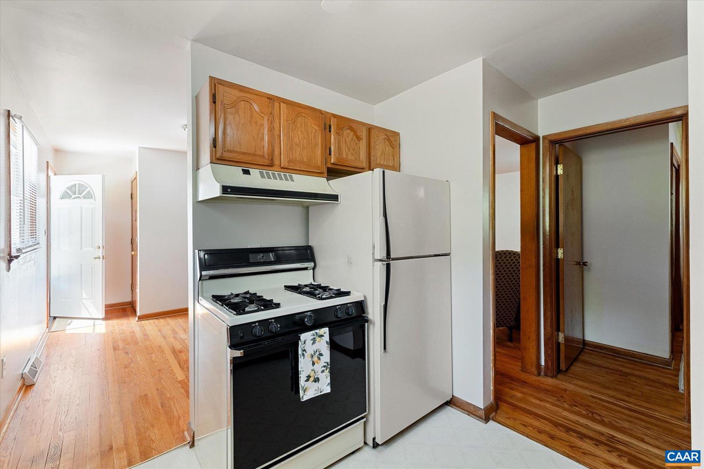1321 E MAIN ST, WAYNESBORO, Virginia 22980, 3 Bedrooms Bedrooms, ,1 BathroomBathrooms,Residential,For sale,1321 E MAIN ST,665517 MLS # 665517