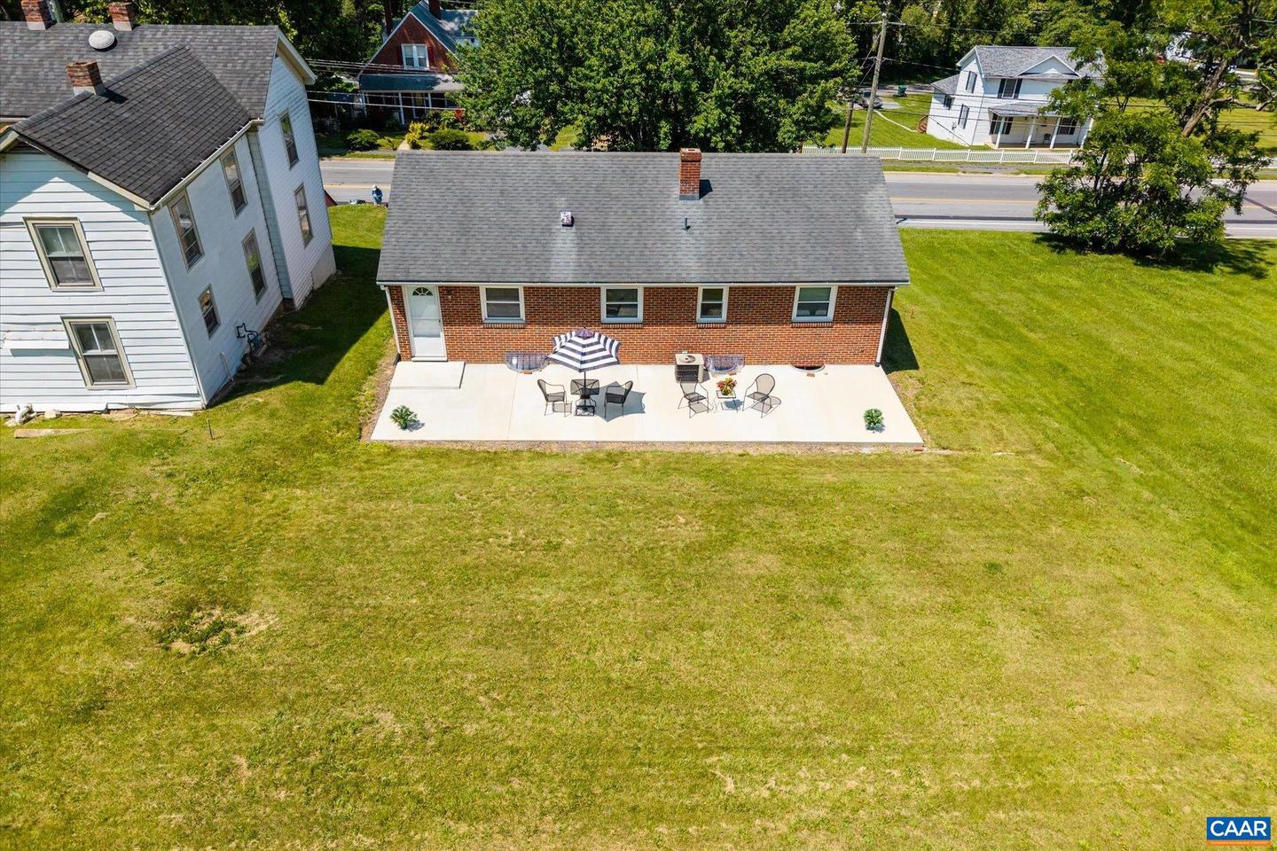 1321 E MAIN ST, WAYNESBORO, Virginia 22980, 3 Bedrooms Bedrooms, ,1 BathroomBathrooms,Residential,For sale,1321 E MAIN ST,665517 MLS # 665517