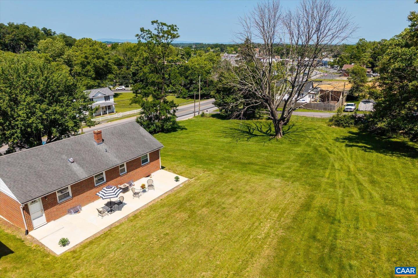 1321 E MAIN ST, WAYNESBORO, Virginia 22980, 3 Bedrooms Bedrooms, ,1 BathroomBathrooms,Residential,For sale,1321 E MAIN ST,665517 MLS # 665517
