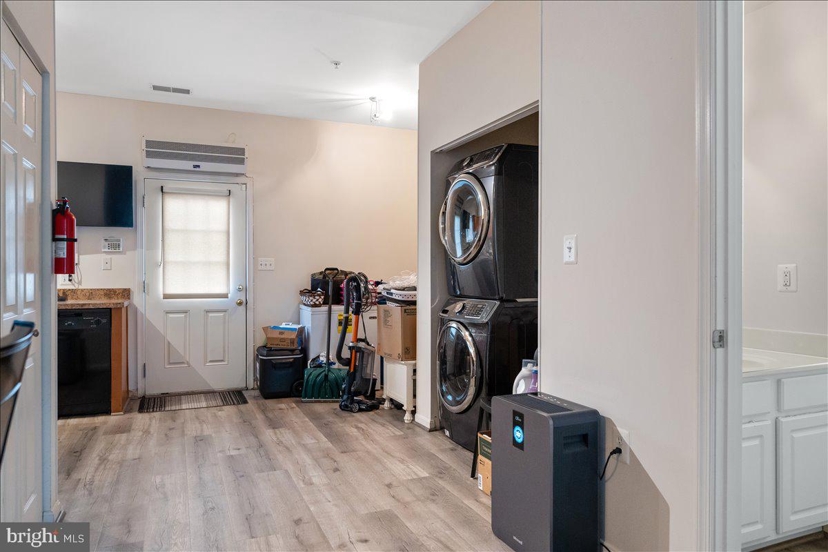 1508 TOBIAS DR SE, WASHINGTON, District Of Columbia 20020, 5 Bedrooms Bedrooms, ,2 BathroomsBathrooms,Residential,For sale,1508 TOBIAS DR SE,DCDC2204780 MLS # DCDC2204780