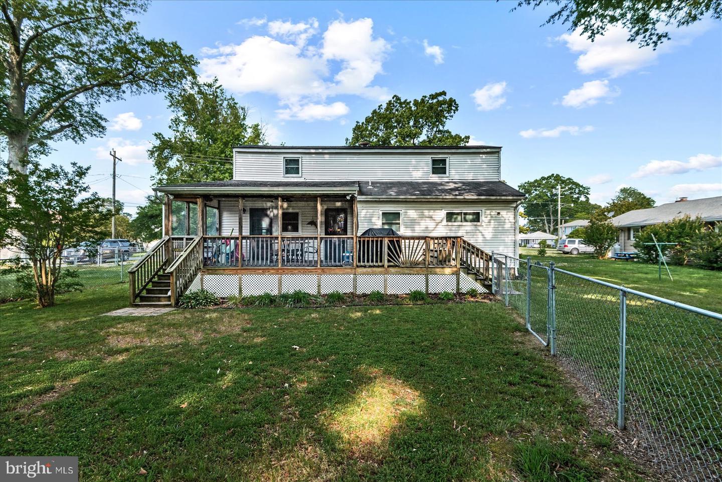 412 MARSHALL AVE, COLONIAL BEACH, Virginia 22443, 3 Bedrooms Bedrooms, ,2 BathroomsBathrooms,Residential,For sale,412 MARSHALL AVE,VAWE2009086 MLS # VAWE2009086