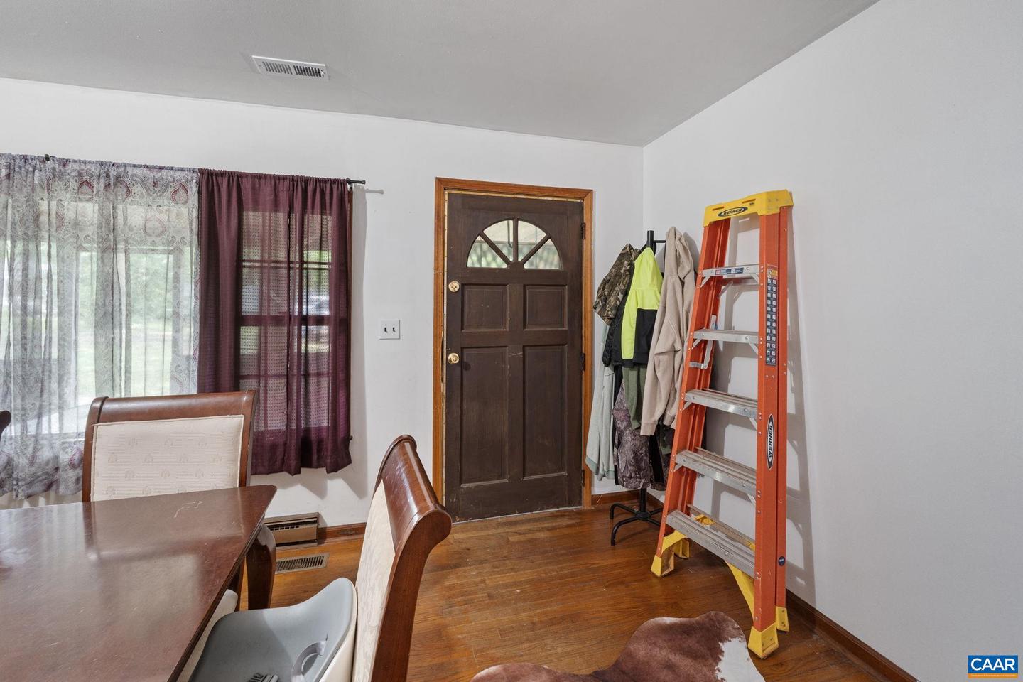 1551 HUNTERS LODGE RD, TROY, Virginia 22974, 3 Bedrooms Bedrooms, ,1 BathroomBathrooms,Residential,For sale,1551 HUNTERS LODGE RD,665525 MLS # 665525
