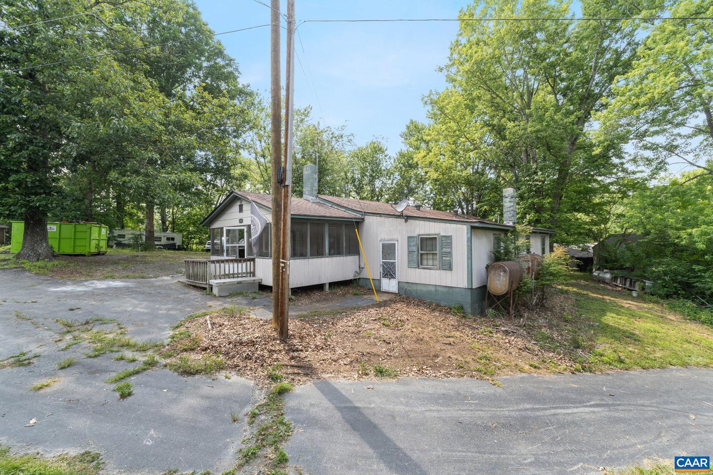1551 HUNTERS LODGE RD, TROY, Virginia 22974, 3 Bedrooms Bedrooms, ,1 BathroomBathrooms,Residential,For sale,1551 HUNTERS LODGE RD,665525 MLS # 665525