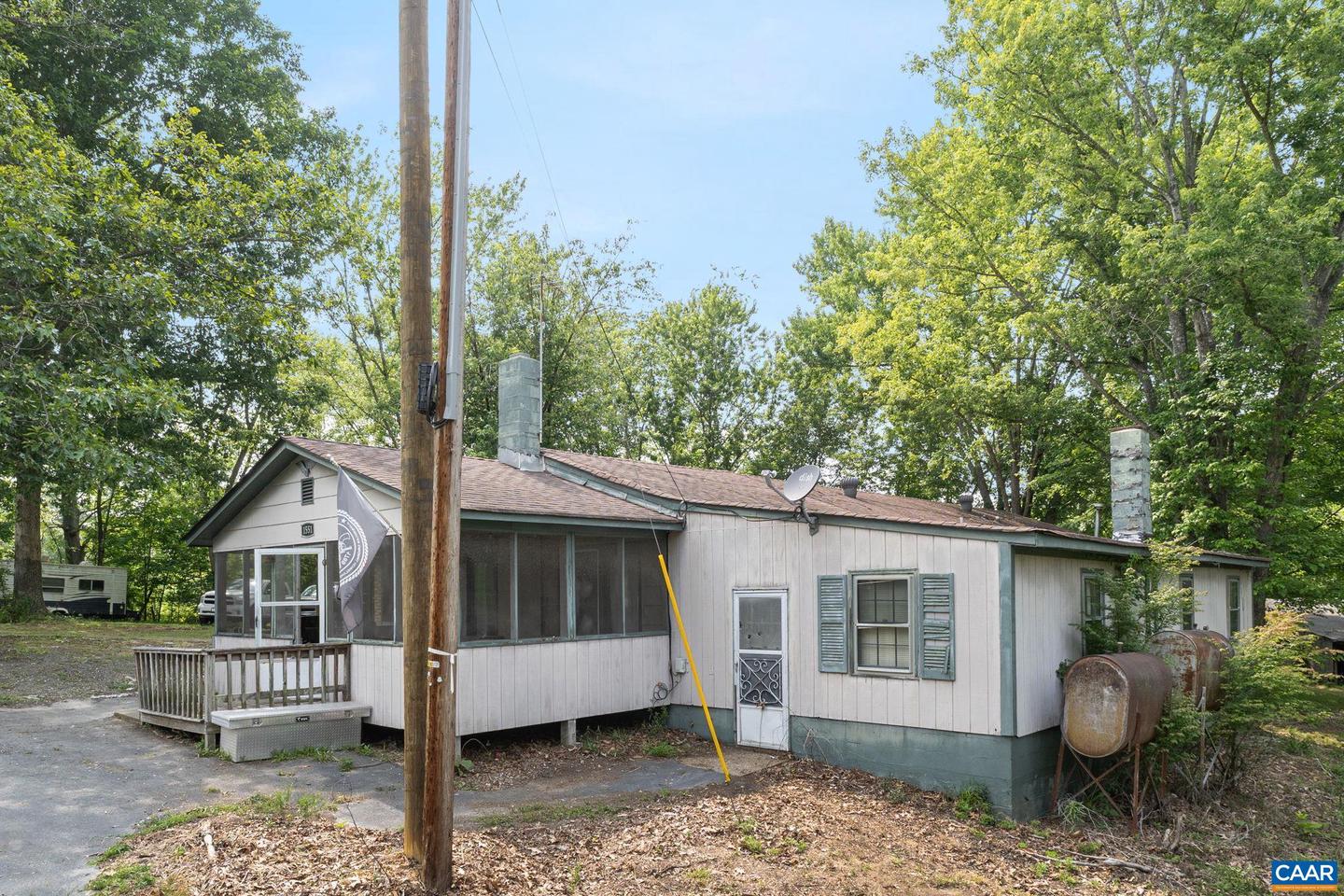 1551 HUNTERS LODGE RD, TROY, Virginia 22974, 3 Bedrooms Bedrooms, ,1 BathroomBathrooms,Residential,For sale,1551 HUNTERS LODGE RD,665525 MLS # 665525