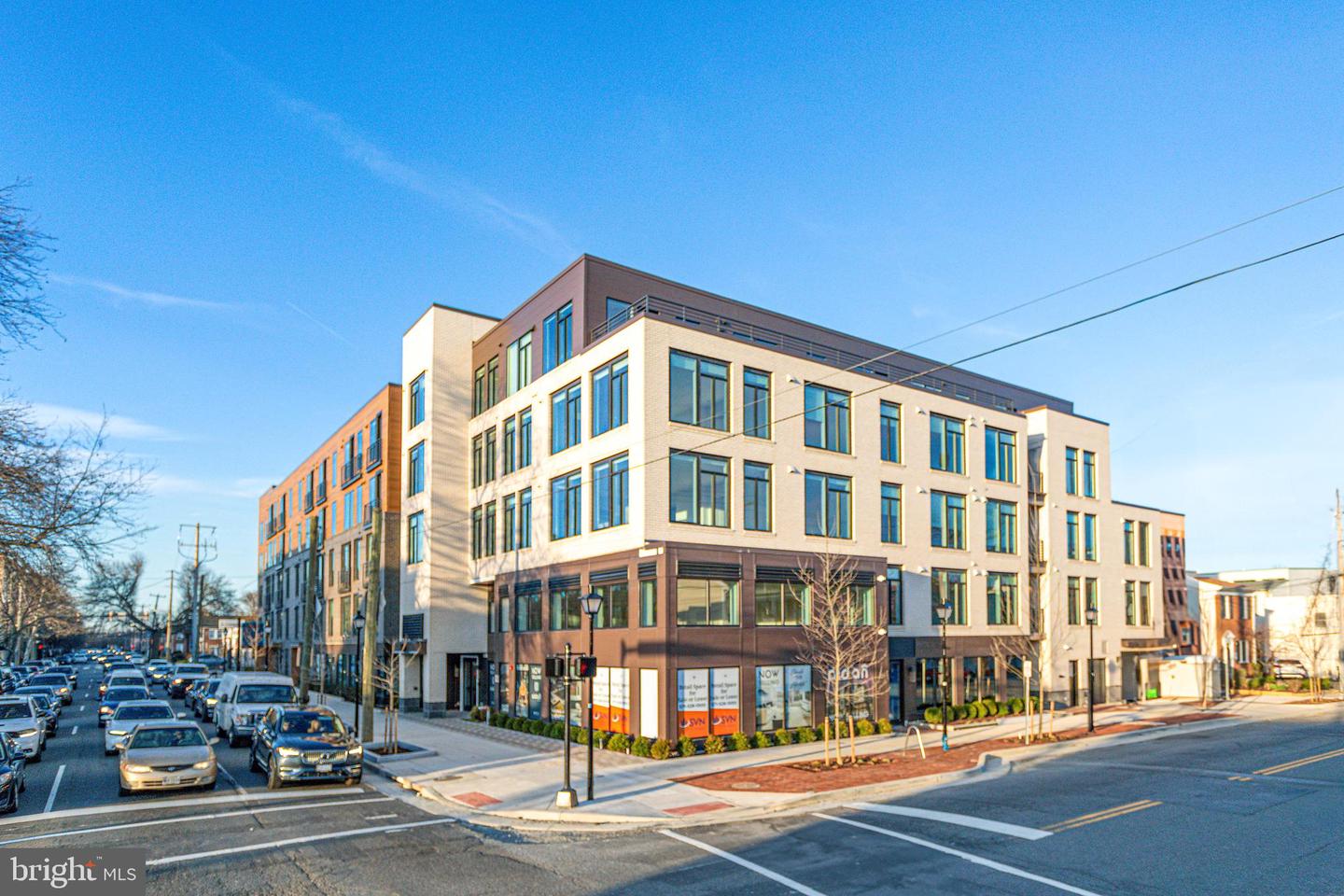 701 N HENRY ST #205, ALEXANDRIA, Virginia 22314, 2 Bedrooms Bedrooms, ,2 BathroomsBathrooms,Residential,For sale,701 N HENRY ST #205,VAAX2046294 MLS # VAAX2046294