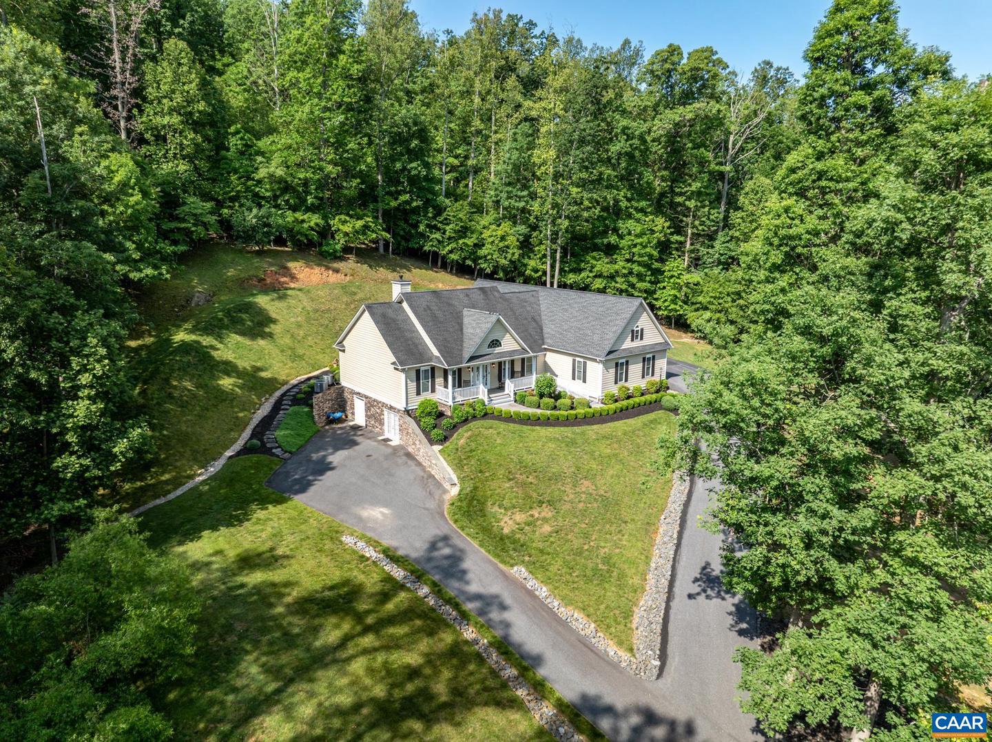 4175 EDGE VALLEY RD, NORTH GARDEN, Virginia 22959, 3 Bedrooms Bedrooms, ,3 BathroomsBathrooms,Residential,For sale,4175 EDGE VALLEY RD,665529 MLS # 665529
