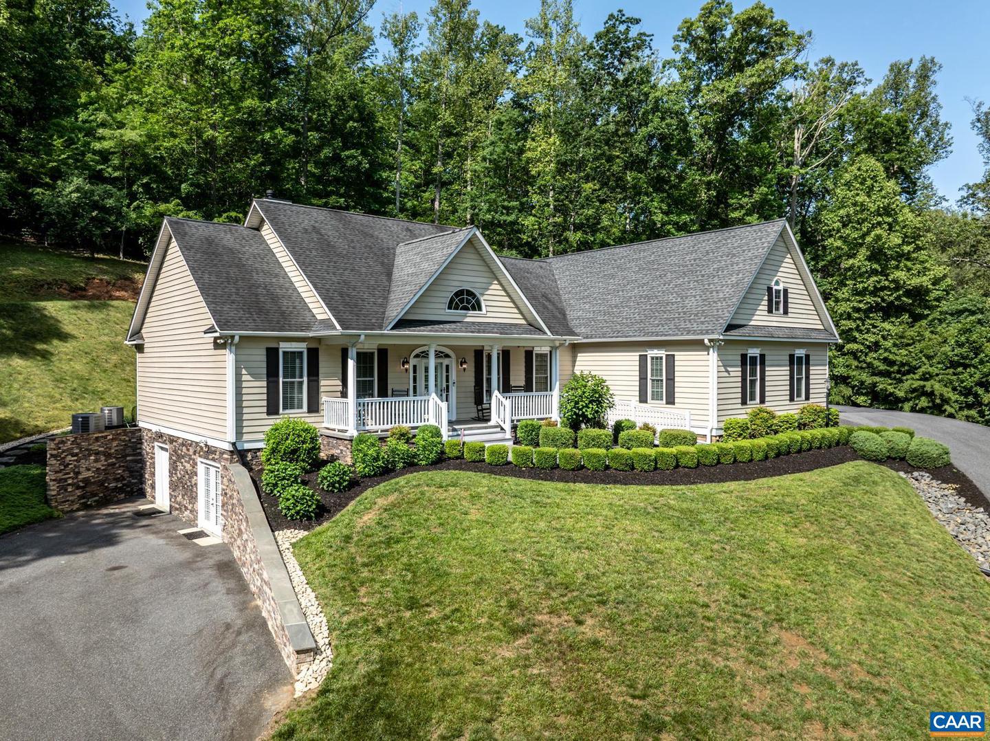 4175 EDGE VALLEY RD, NORTH GARDEN, Virginia 22959, 3 Bedrooms Bedrooms, ,3 BathroomsBathrooms,Residential,For sale,4175 EDGE VALLEY RD,665529 MLS # 665529