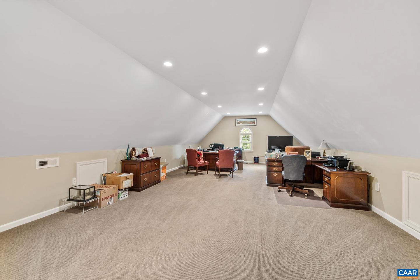 4175 EDGE VALLEY RD, NORTH GARDEN, Virginia 22959, 3 Bedrooms Bedrooms, ,3 BathroomsBathrooms,Residential,For sale,4175 EDGE VALLEY RD,665529 MLS # 665529