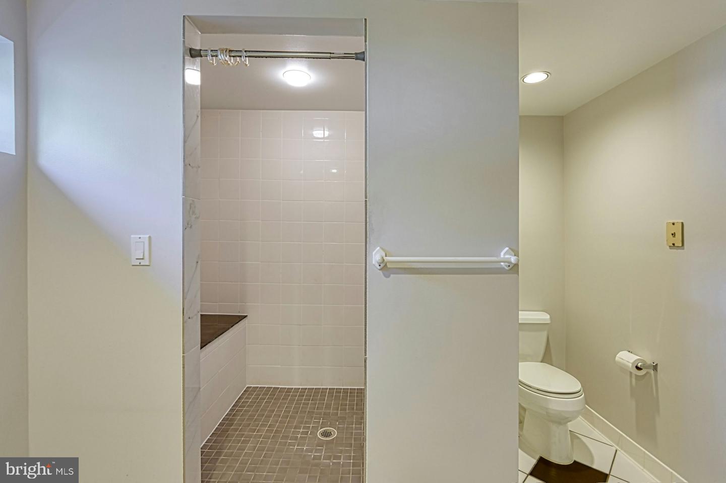 3820 LORCOM LN, ARLINGTON, Virginia 22207, 6 Bedrooms Bedrooms, ,5 BathroomsBathrooms,Residential,For sale,3820 LORCOM LN,VAAR2058950 MLS # VAAR2058950