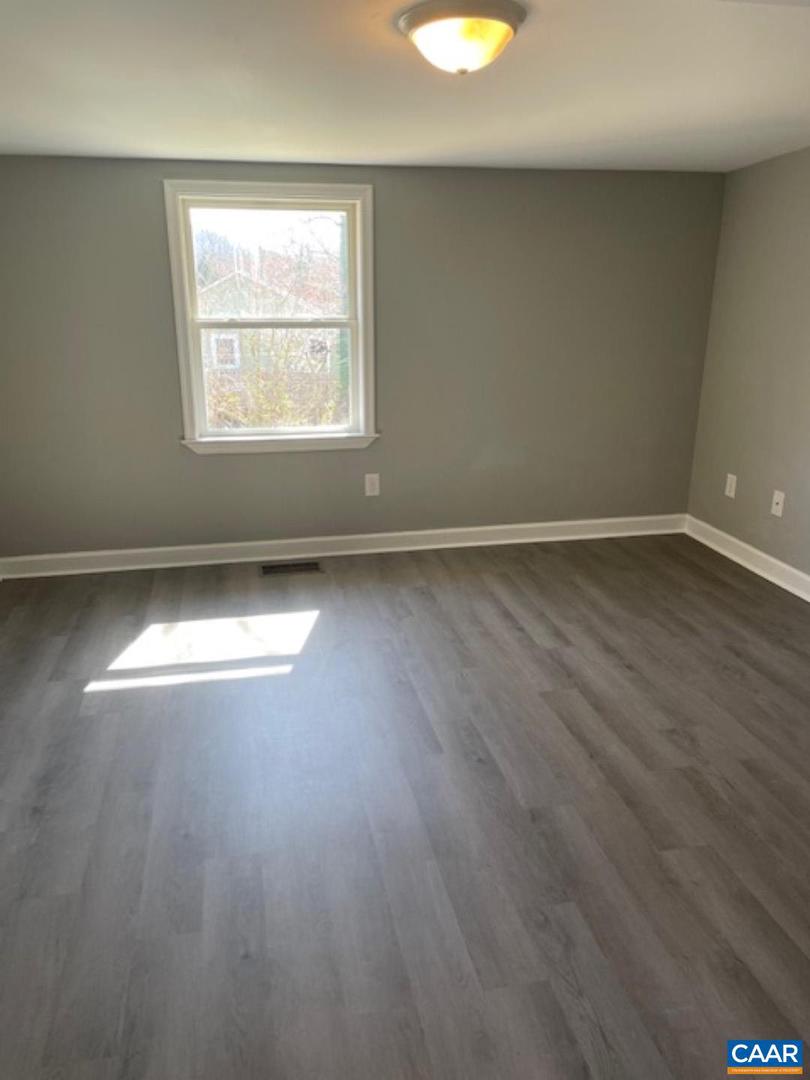 1414 MIDLAND ST, CHARLOTTESVILLE, Virginia 22902, 3 Bedrooms Bedrooms, ,2 BathroomsBathrooms,Residential,For sale,1414 MIDLAND ST,665538 MLS # 665538