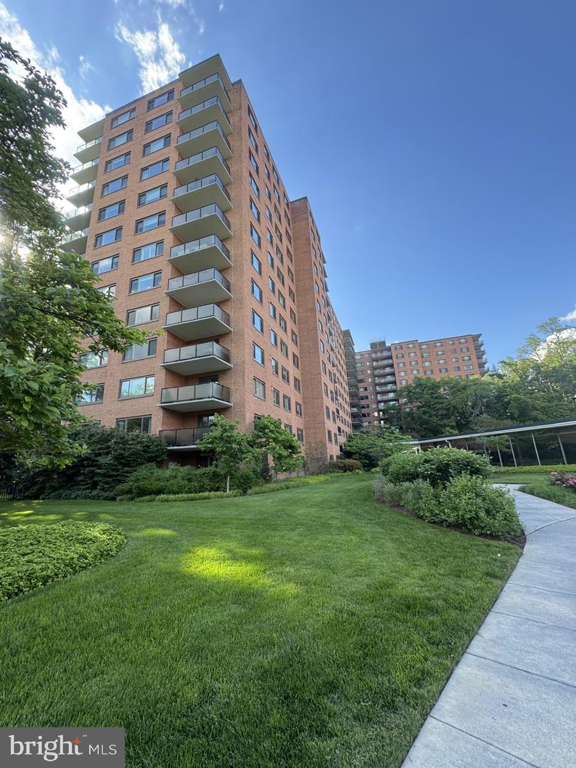 4201 CATHEDRAL AVE NW #1209W, WASHINGTON, District Of Columbia 20016, 1 Bedroom Bedrooms, ,1 BathroomBathrooms,Residential,For sale,4201 CATHEDRAL AVE NW #1209W,DCDC2204814 MLS # DCDC2204814