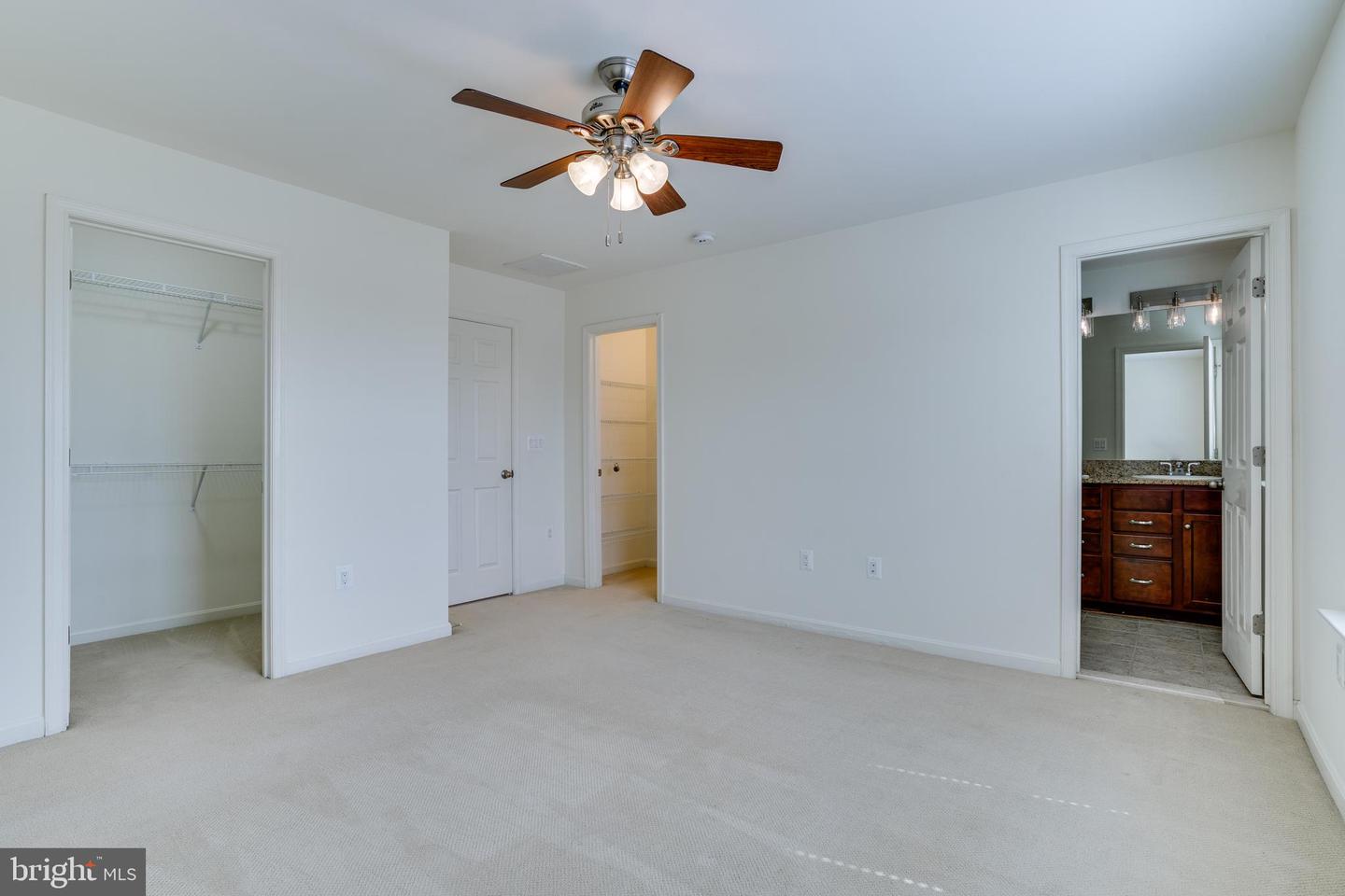 25672 PLEASANT VALLEY RD, CHANTILLY, Virginia 20152, 4 Bedrooms Bedrooms, ,3 BathroomsBathrooms,Residential,For sale,25672 PLEASANT VALLEY RD,VALO2093934 MLS # VALO2093934