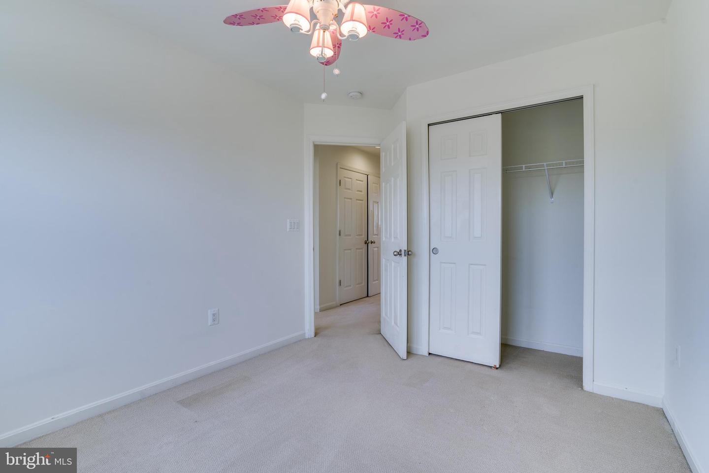 25672 PLEASANT VALLEY RD, CHANTILLY, Virginia 20152, 4 Bedrooms Bedrooms, ,3 BathroomsBathrooms,Residential,For sale,25672 PLEASANT VALLEY RD,VALO2093934 MLS # VALO2093934